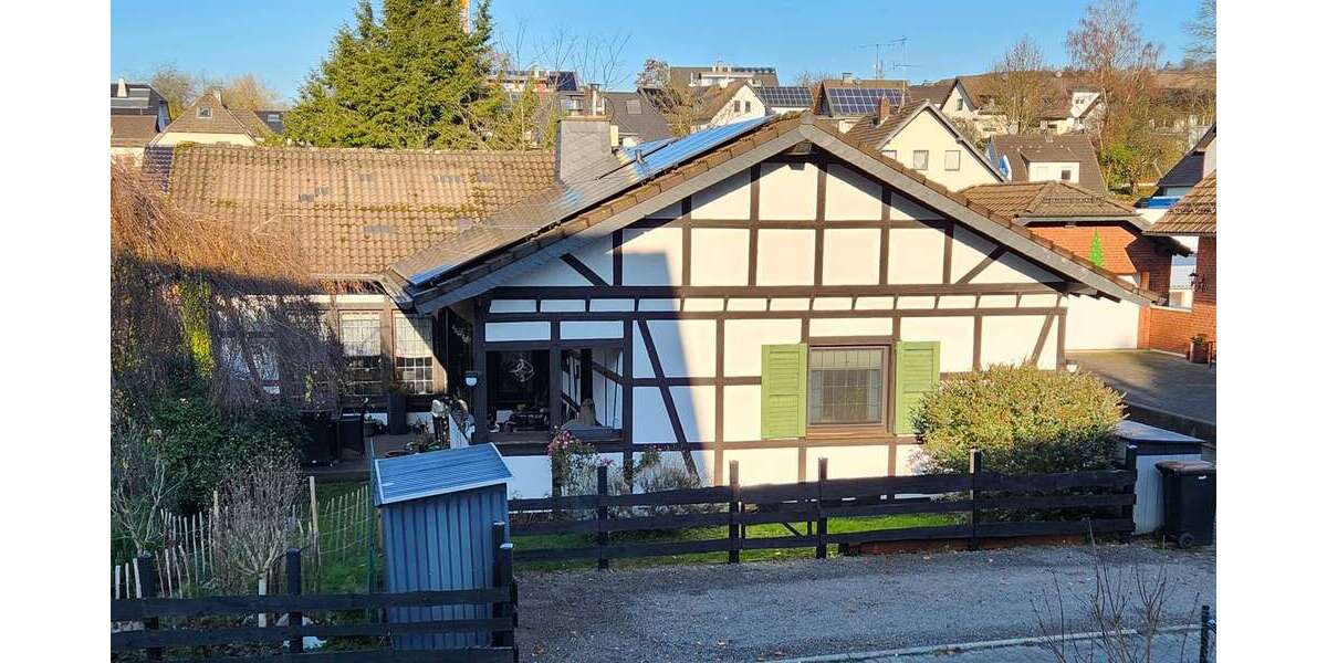 Einfamilienhaus Lindlar - 5 Zimmer, 204 m&sup2;, 650.000&euro; | Angebot:24609024