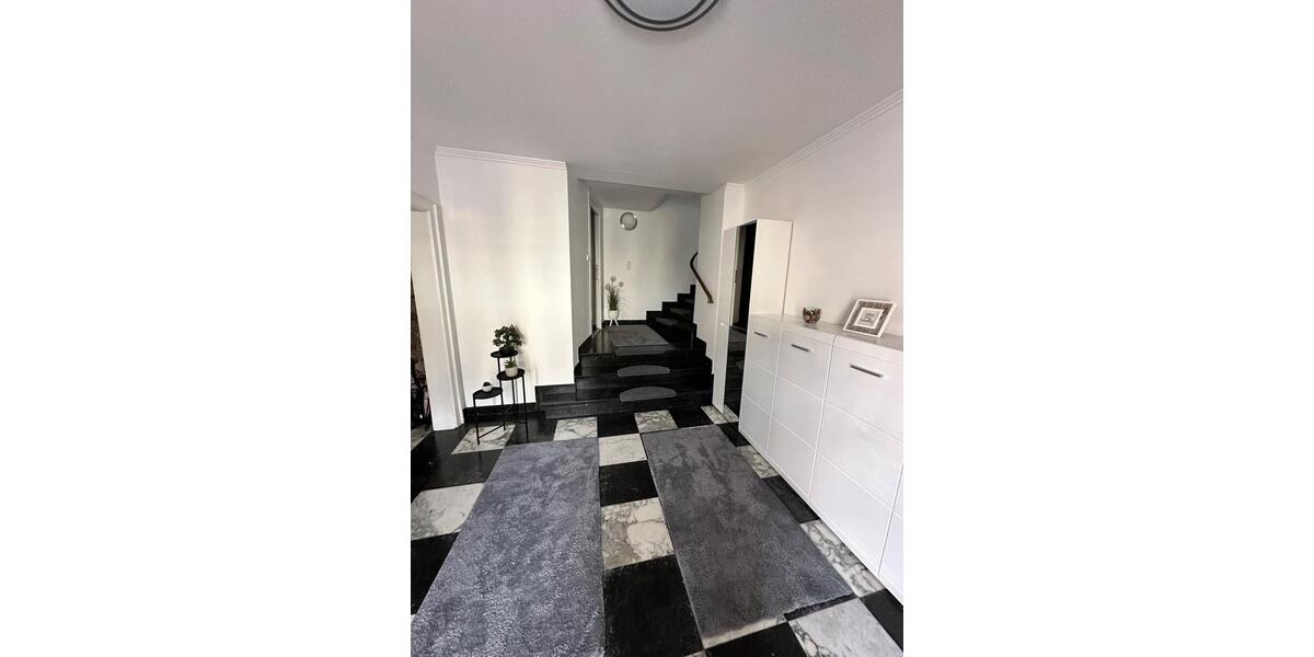 Doppelhaushälfte Velbert Velbert-Mitte - 6 Zimmer, 171 m&sup2;, 590.000&euro; | Angebot:27266422