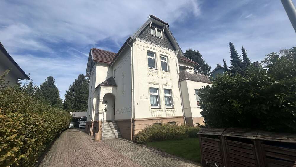 Einfamilienhaus Haan - 10 Zimmer, 176 m&sup2;, 850.000&euro; | Angebot:27666134