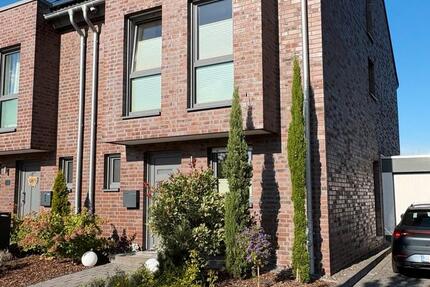 Haus Langenfeld (Rheinland) - 3 Zimmer, 131 m&sup2;, 730.000&euro; | Angebot:27624385