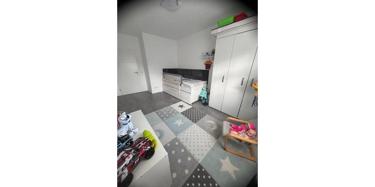 Etagenwohnung Solingen Central - 3 Zimmer, 83 m&sup2;, 293.000&euro; | Angebot:24726140