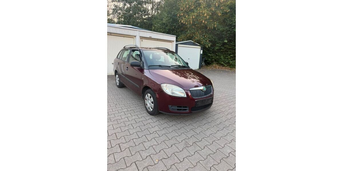 Skoda Fabia 180.000 km 2.200 &euro; ENNEPETAL 58256
