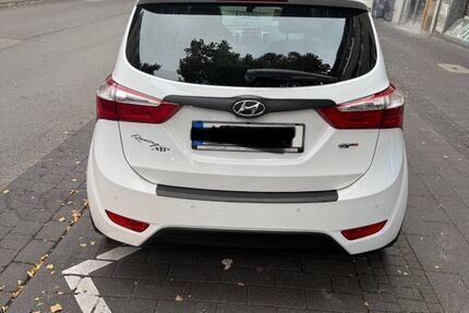 Hyundai ix20 86.670 km 11.000 &euro; Köln 51105