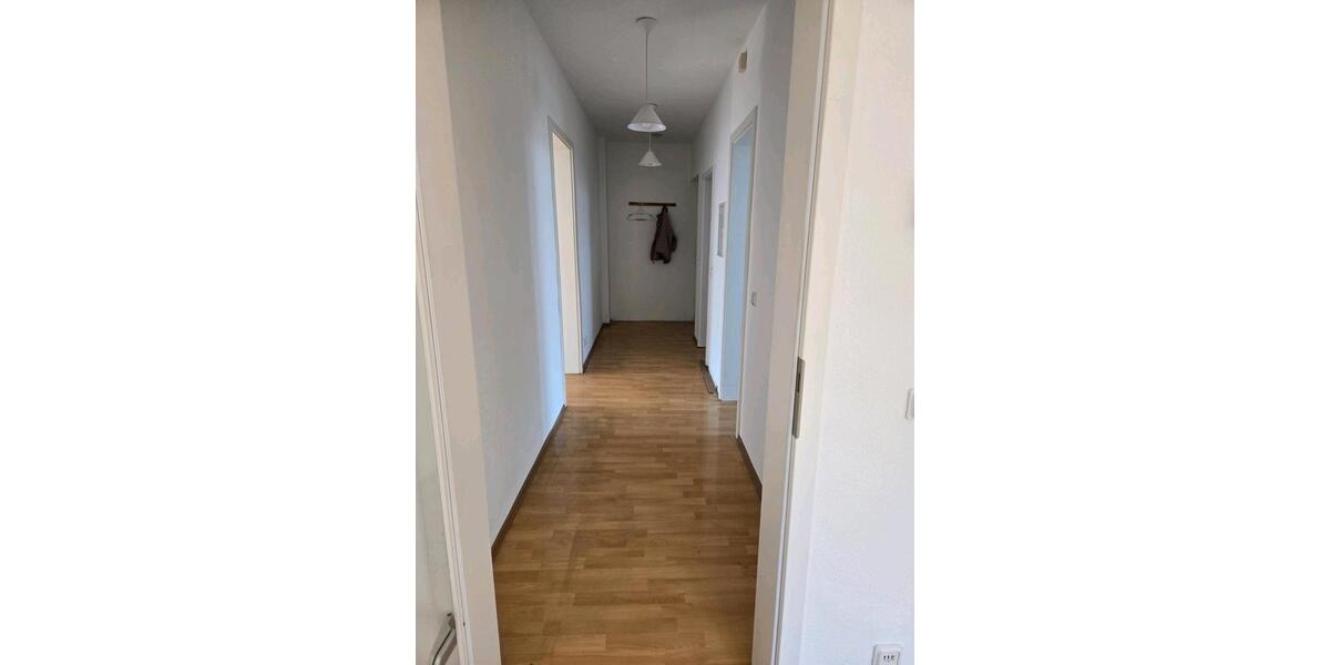 Etagenwohnung Gevelsberg - 3 Zimmer, 80 m&sup2;, 790&euro; | Angebot:25908432