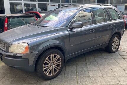 Volvo XC90 780.000 km 2.950 &euro; Düsseldorf 40233