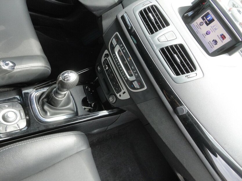 Renault Megane BOSE Edition Klima.Kette+ Motor überholt 150.000 km 5.990 € Neuss 41462