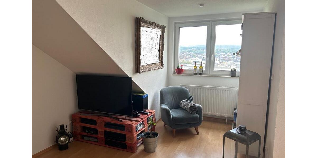 Dachgeschoßwohnung Wuppertal Gemarkung Elberfeld - 2.5 Zimmer, 79 m&sup2;, 635&euro; | Angebot:24830815