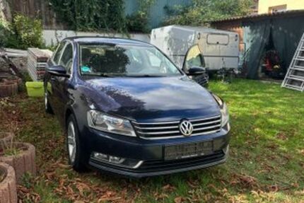 VW Passat 223.000 km 7.200 € Essen 45127
