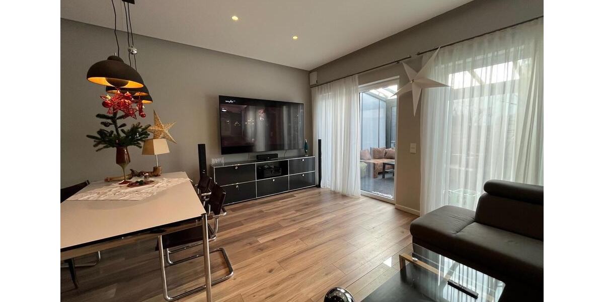 Doppelhaushälfte Solingen Mitte - 5 Zimmer, 146 m&sup2;, 529.000&euro; | Angebot:24685873