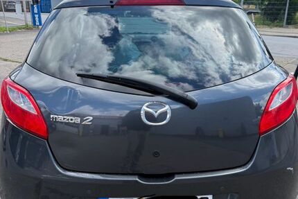 Mazda 2 79.000 km 5.900 &euro; Monheim 40789