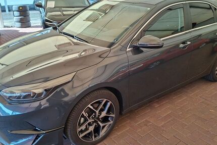 Kia ceed / Ceed 13.800 km 24.500 &euro; Wülfrath 42489