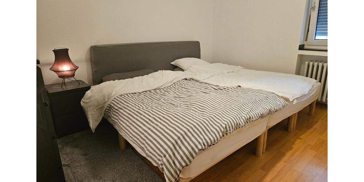 Hochparterre Düsseldorf Pempelfort - 3 Zimmer, 75 m&sup2;, 1.000&euro; | Angebot:27603651