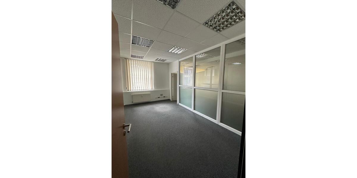 Gewerbeobjekt Halver - 2.250&euro; | Angebot:22260582