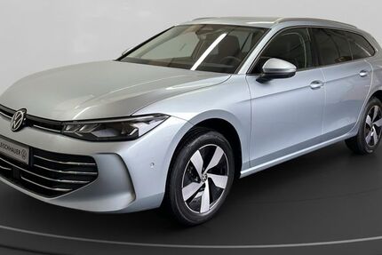 VW Passat 7.990 km 41.490 &euro; Köln 50823