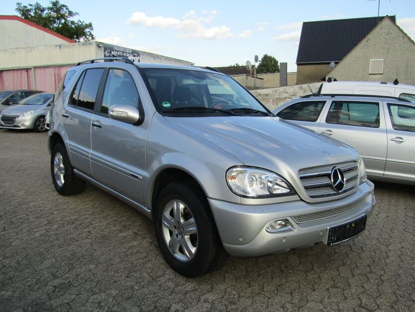 Mercedes-Benz ML 350 139.000 km 10.900 € Rommerskirchen 41569