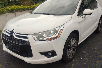 Citroen DS4 190.000 km 2.799 &euro; Remscheid 42857