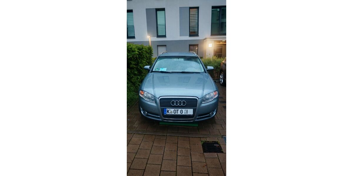 Audi A4 195.000 km 2.380 &euro; Köln 50765