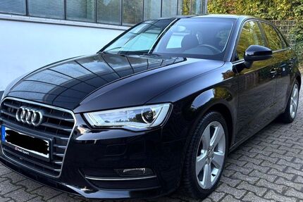 Audi A3 204.467 km 8.200 € Düsseldorf 40211