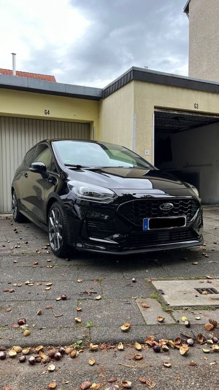 Ford Fiesta 49.780 km 17.500 € Köln 50739