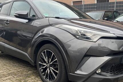 Toyota C-HR 96.774 km 16.999 &euro; Köln 50858