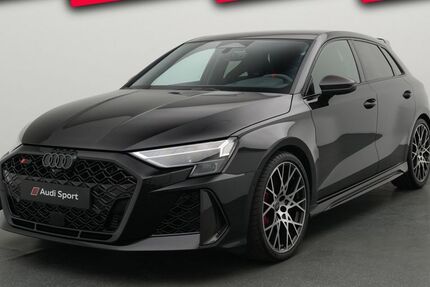 Audi RS3 2.009 km 82.480 &euro; Leverkusen 51373