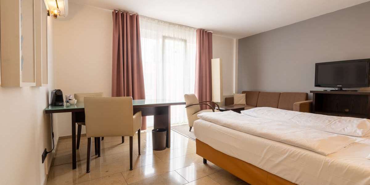 Etagenwohnung Düsseldorf Stadtmitte - 1 Zimmer, 40 m&sup2;, 990&euro; | Angebot:24893752