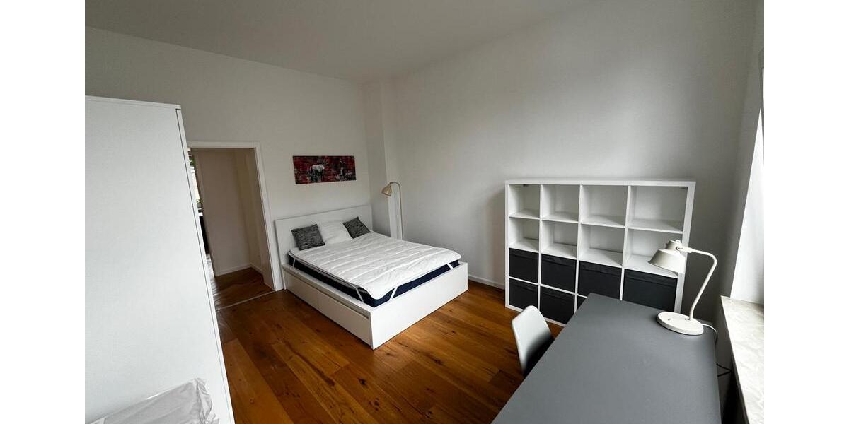 Etagenwohnung Köln Ehrenfeld - 1 Zimmer, 16 m&sup2;, 620&euro; | Angebot:26680360