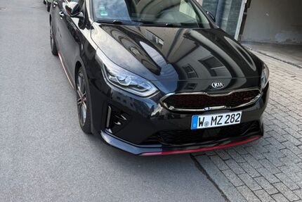 Kia pro ceed / ProCeed 92.000 km 18.950 &euro; Wuppertal 42283