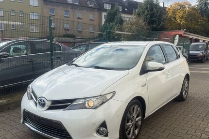 Toyota Auris 98.000 km 8.999 € Essen 45143