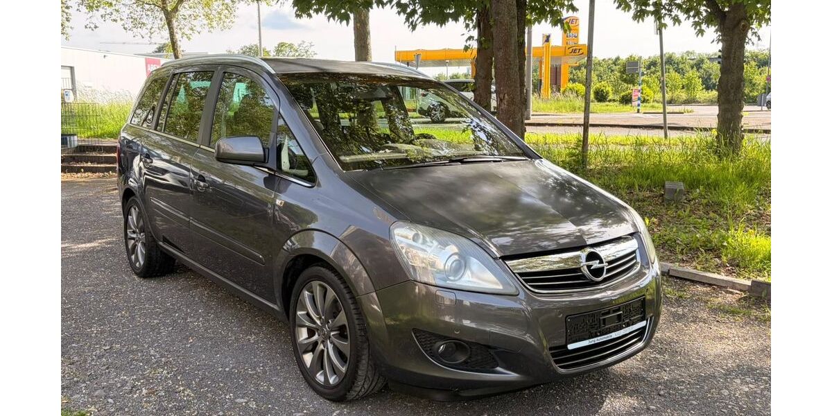 Opel Zafira 63.500 km 5.999 &euro; Köln 51107