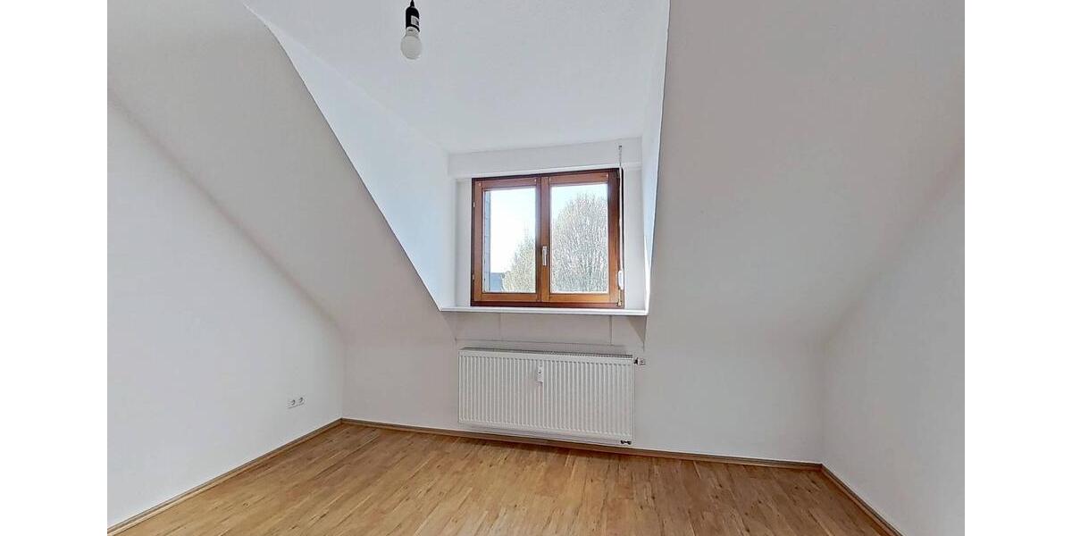 Dachgeschoßwohnung Leverkusen Opladen - 2 Zimmer, 53 m&sup2;, 435&euro; | Angebot:25918602
