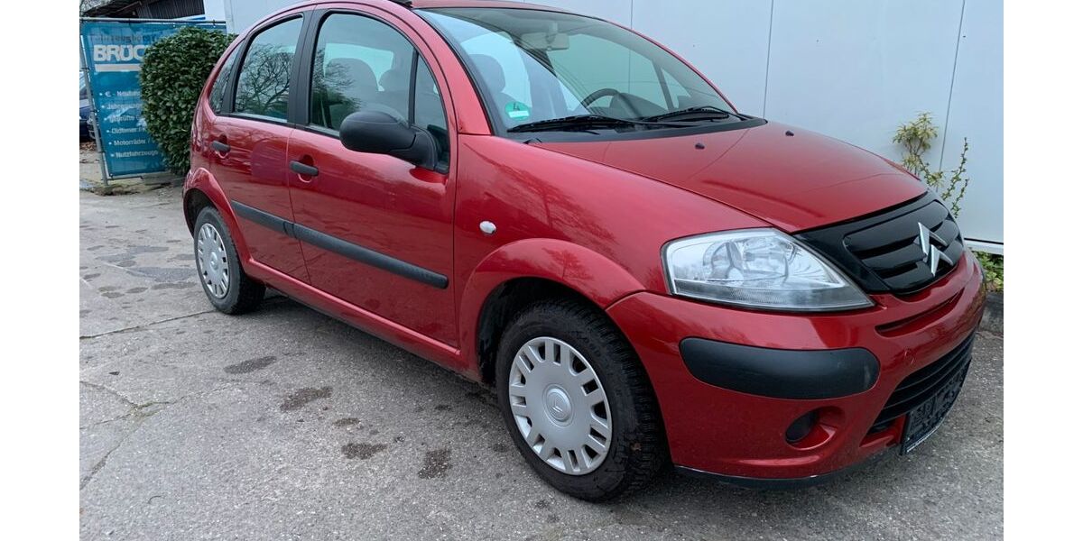 Citroen C3 117.575 km 3.495 € Köln 51107