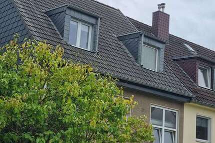 Haus zum Kaufen in Düsseldorf 559.000 € 170 m²
