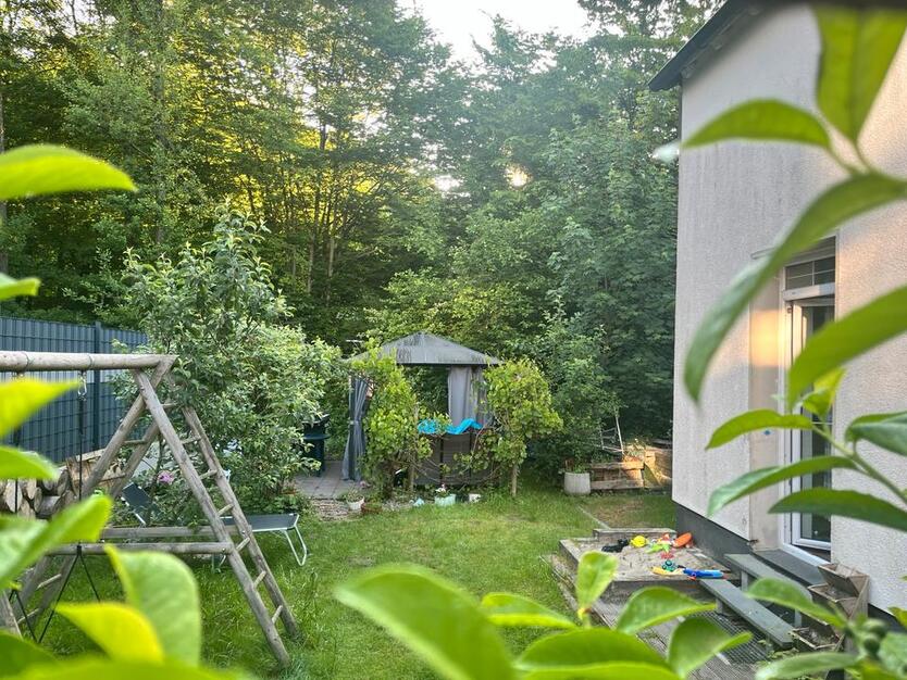 Freistehendes Einfamilienhaus Garage Garten Zentral