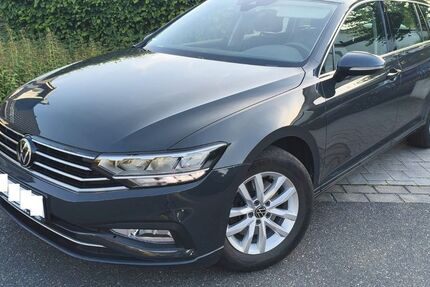 VW Passat 50.200 km 20.490 &euro; Bergisch Gladbach 51427