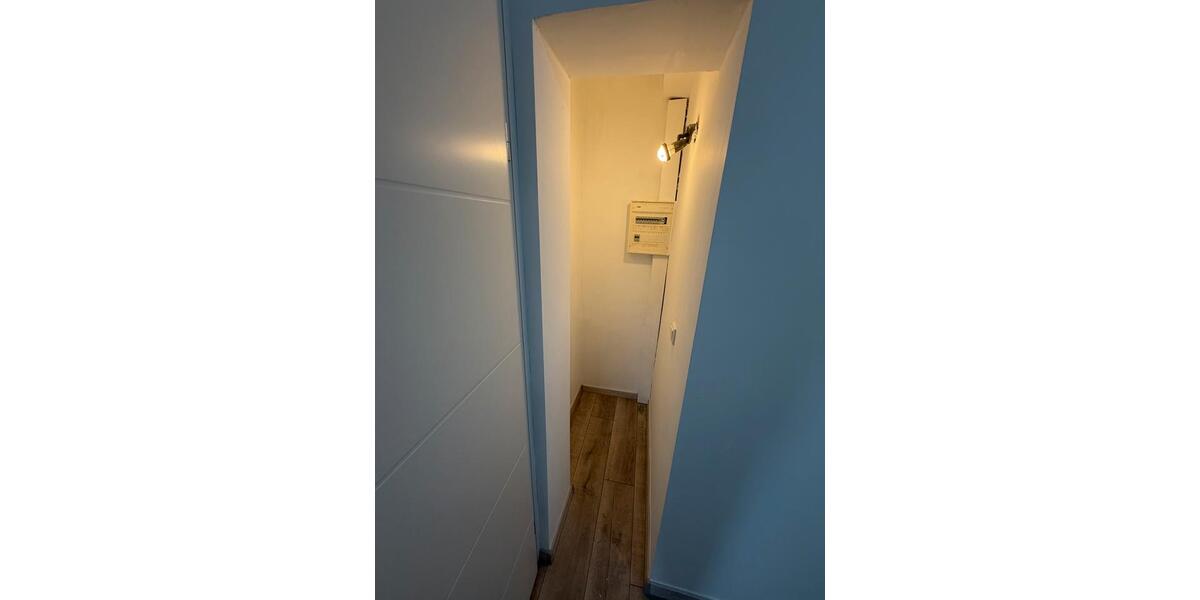 Erdgeschoßwohnung Solingen - 4 Zimmer, 81 m&sup2;, 950&euro; | Angebot:24729833