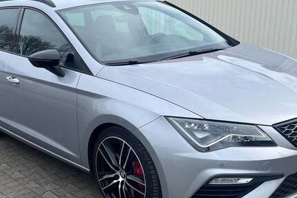 Seat Leon 62.300 km 19.999 &euro; Wuppertal 42389