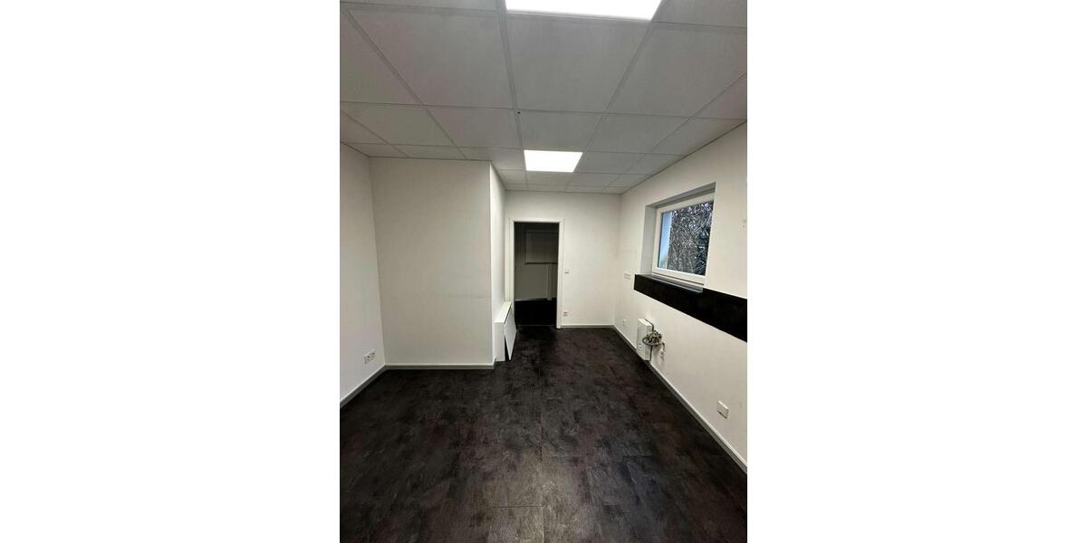 Gewerbeobjekt Remscheid Lüttringhausen - 2.800&euro; | Angebot:26258683