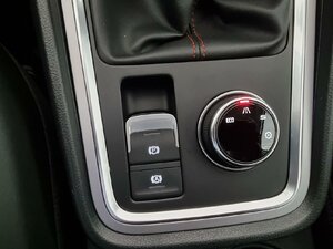Ateca FR Schiebedach digital Anzeige PDC Kamera