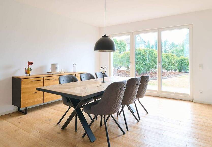 Einfach einziehen - Top Moderne 3-Zimmer-ETW in Cronenberg