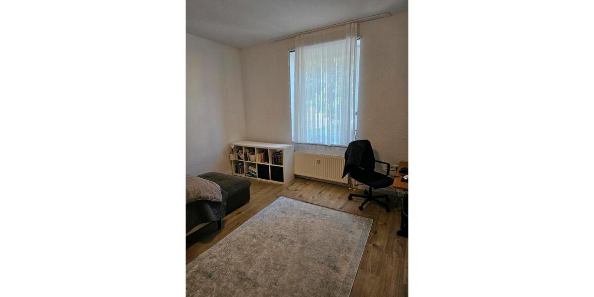 Erdgeschoßwohnung Remscheid - 4 Zimmer, 130 m&sup2;, 260.000&euro; | Angebot:26697110