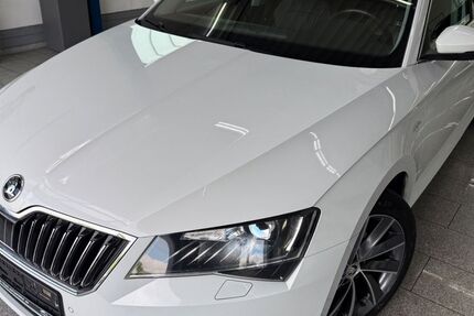 Skoda Superb 152.612 km 16.990 &euro; Köln 50829
