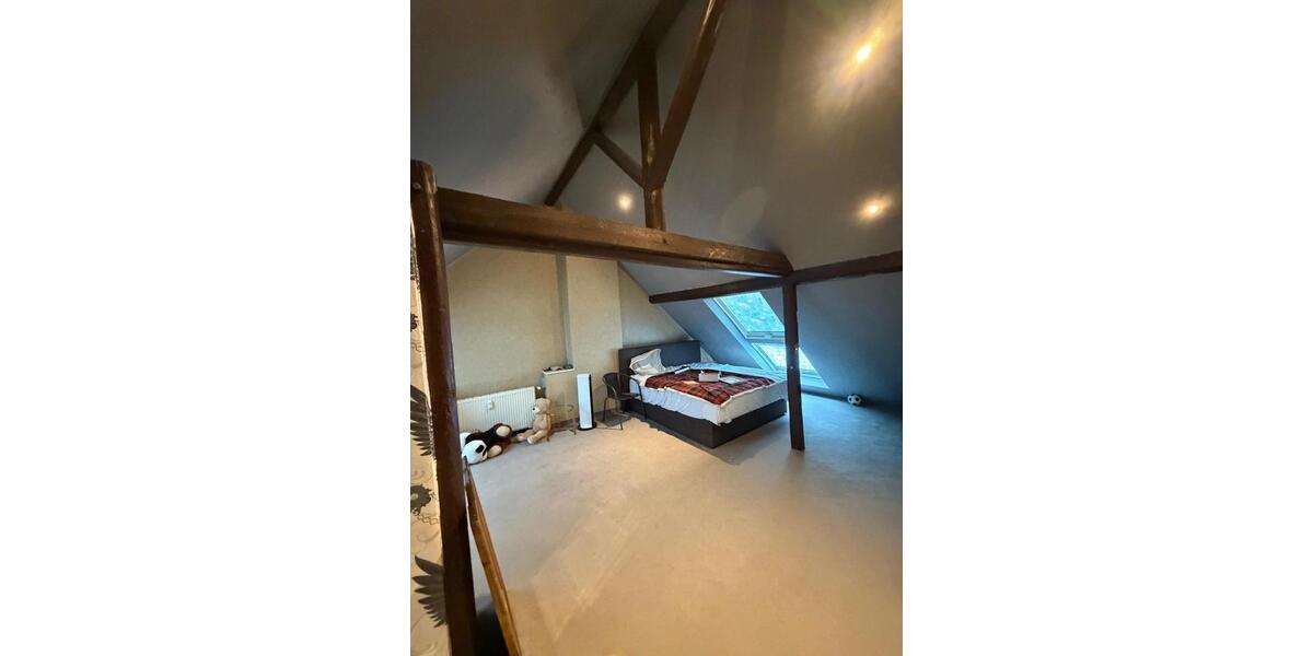 Dachgeschoßwohnung Velbert - 2 Zimmer, 80 m&sup2;, 99.000&euro; | Angebot:27298939