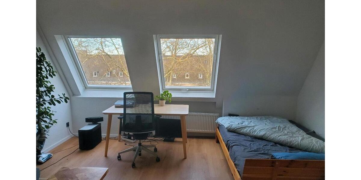 Etagenwohnung Düsseldorf Stadtbezirk 2 - 1 Zimmer, 28 m&sup2;, 800&euro; | Angebot:24824929