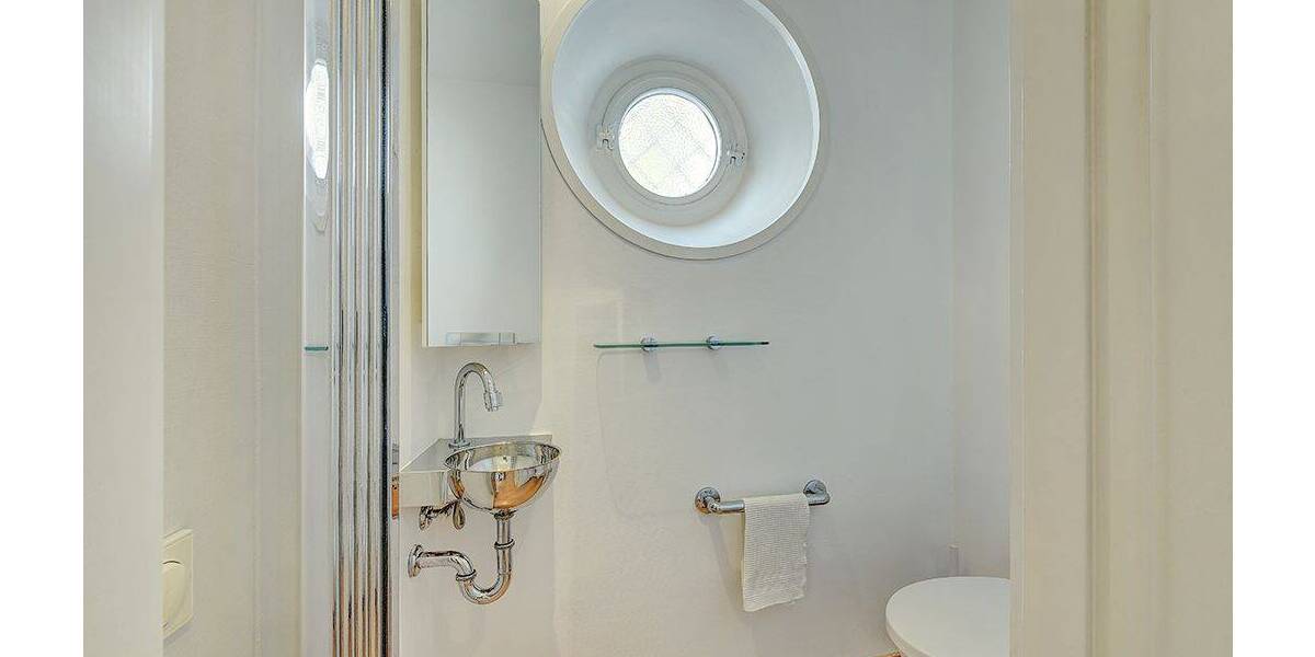 Einfamilienhaus Düsseldorf Golzheim - 8 Zimmer, 270 m&sup2;, 3.890.000&euro; | Angebot:23957250