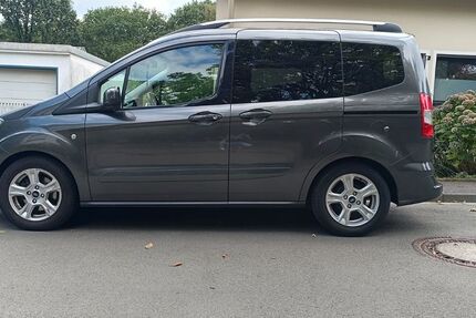 Ford Tourneo Courier 75.438 km 6.500 &euro; Remscheid 42859
