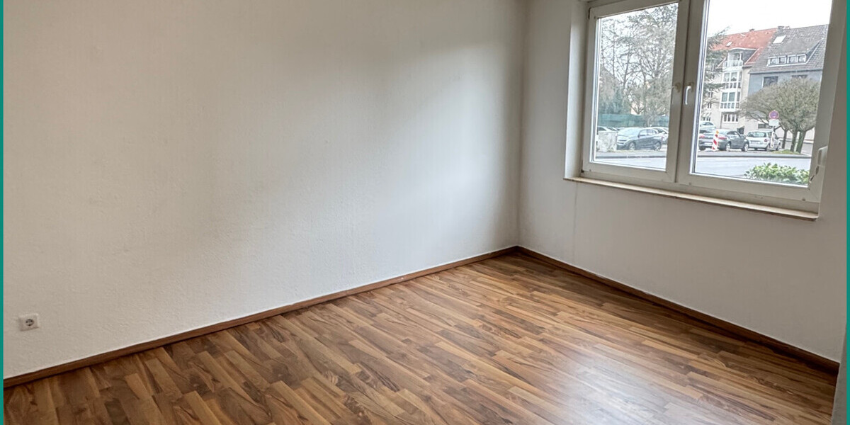 DREIFAMILIENHAUS IM STADTZENTRUM VON REMSCHEID – 2 WOHNEINHEITEN VERMIETET – MÖGLICHKEIT ZUM EIGENNUTZ - Mehrfamilienhaus, Wohnhaus Remscheid Alt-Remscheid | Angebot:27258853