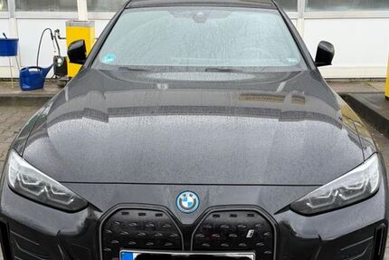 BMW i4 94.000 km 34.000 € Wuppertal 42329
