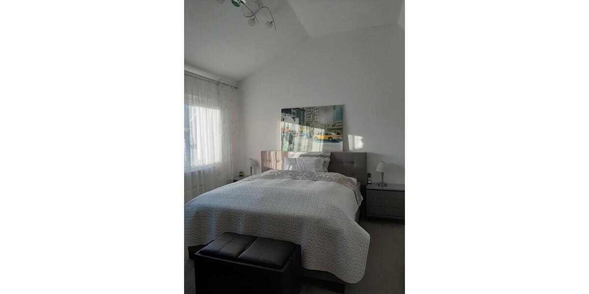 Maisonettenwohnung Solingen Höhscheid - 5 Zimmer, 143 m&sup2;, 1.200&euro; | Angebot:27626504
