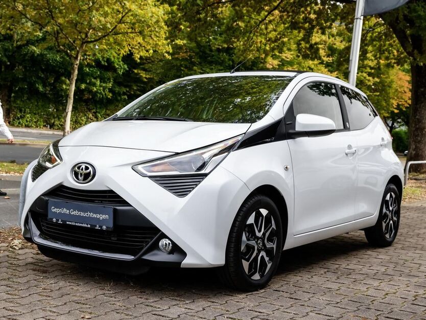 Aygo (X)